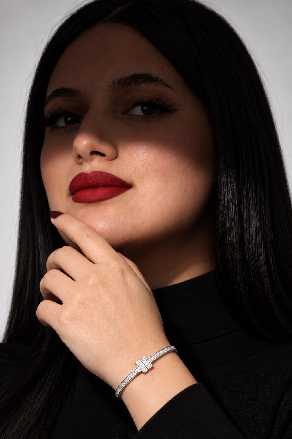 T Bangle Inspired by Tiffany · CB017